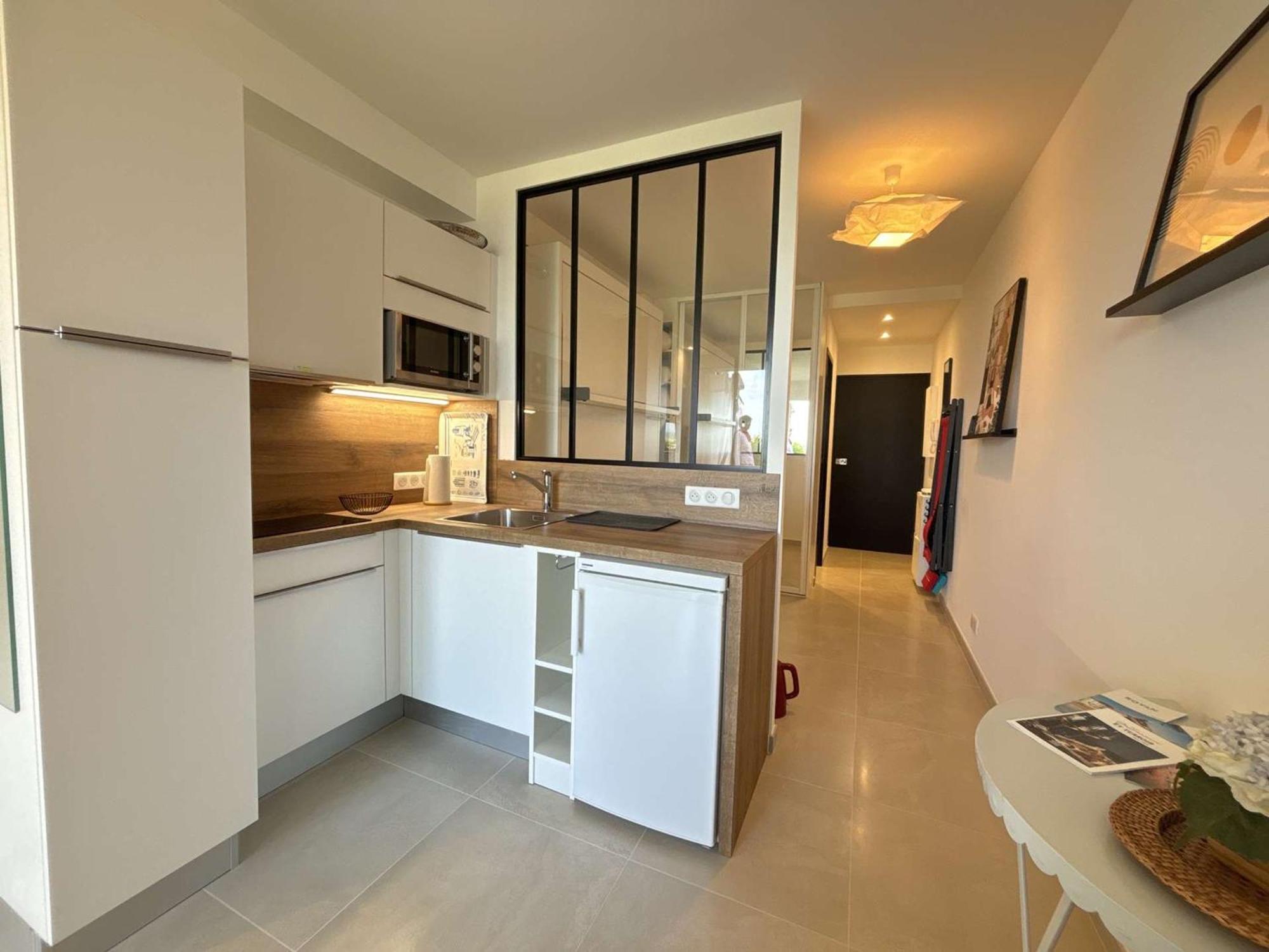 Studio En Bord De Mer A Royan, Parking, Tv, Tout Equipe - Fr-1-494-67 Eksteriør billede